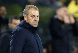 开云APP-世体：弗里克外表温和却内藏铁腕，以独特的管理风格赢得球迷喜爱