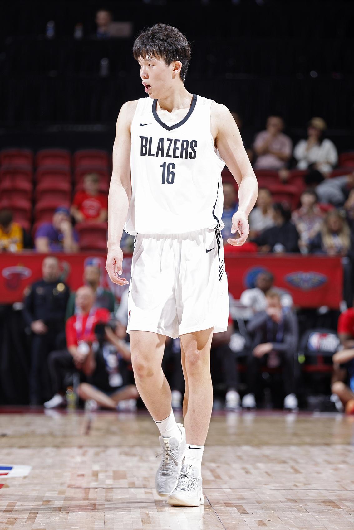 篮板不行！开拓者前场板比灰熊少11个 全场篮板少20个