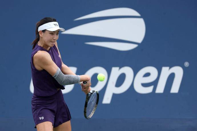 开云-王欣瑜0-2不敌亚历山德洛娃，止步美网次轮